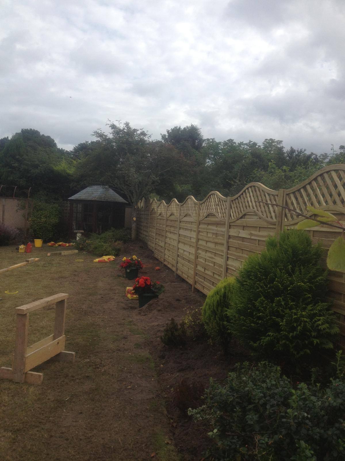 Garden Fence & Trellis